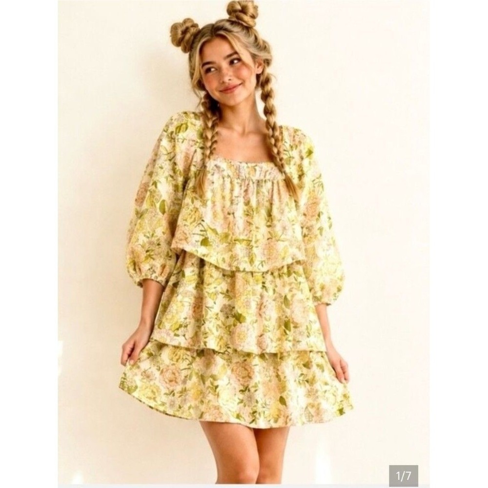 Who What Wear Dress 2X Tiered Floral Long Sleeve Babydoll Mini